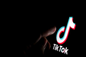 Kështu duket TikTok-u në Shqipëri, pas bllokimit të aksesit dje